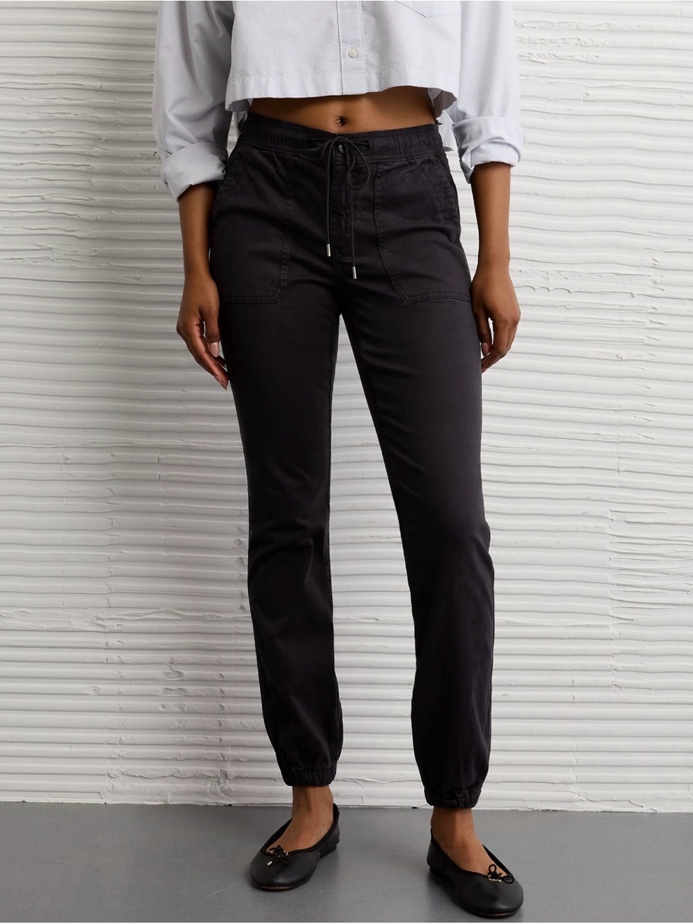 American Eagle High Waisted Jegging Jogger Black Pants Women’s size 12 short